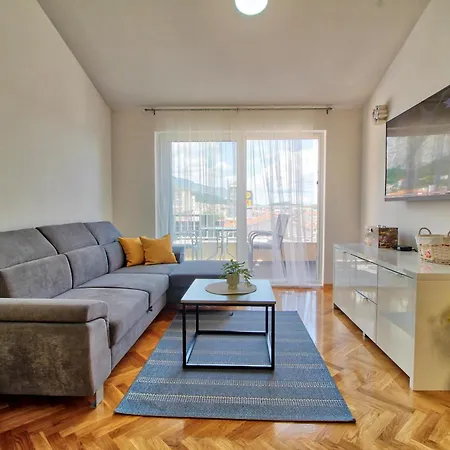 Apartment Sunny Marino