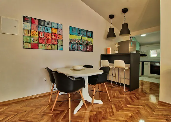 Sunny Marino Apartament